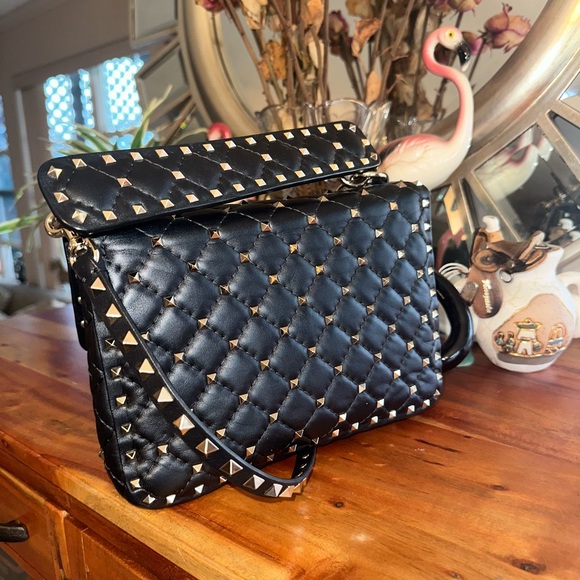 Valentino black rockstud small bag. MINT PERFECT - Picture 5 of 6
